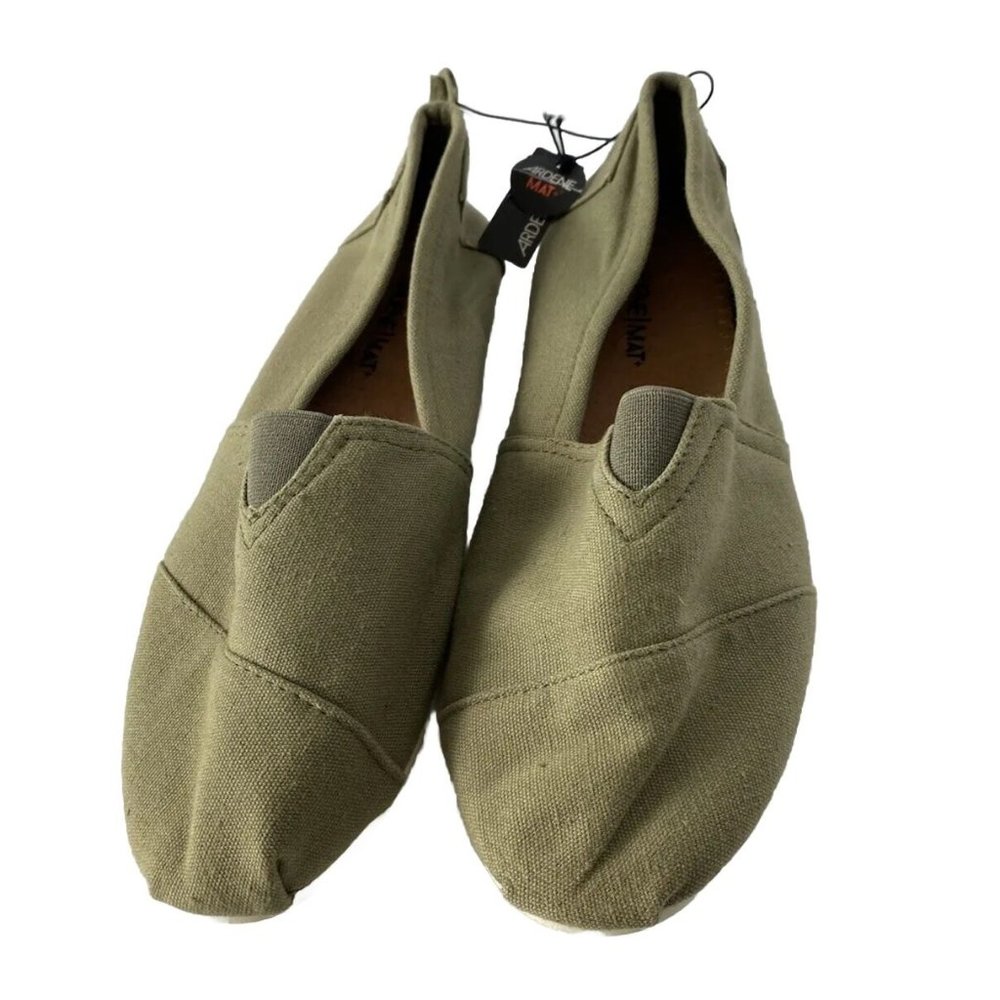 Nature Olive Green Ladies Flat Shoes, Comfy Slide Ons, Brand New Size 9